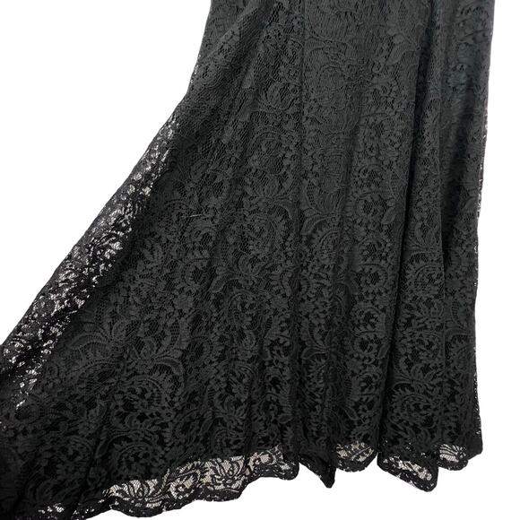 Betsy & Adam's Mermaid Gown Godet Hem Textured Floral Lace Open Back Formal 2 - Picture 11 of 16